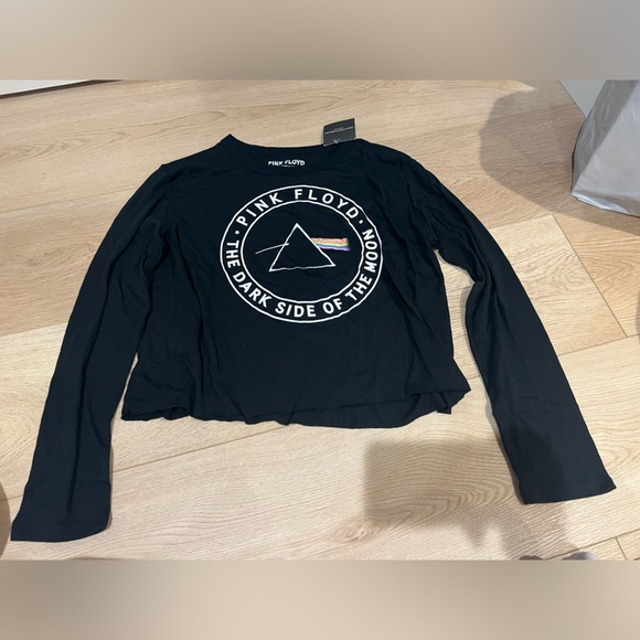 Grayson Threads Tops - NWT Pink Floyd Long-Sleeve Graphic Tee Crop Top